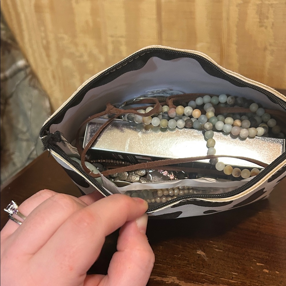 Mystery jewelry bag - Picture 2 of 2